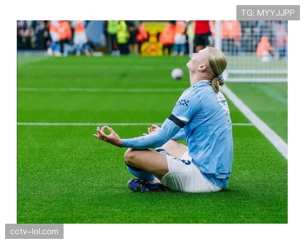 战报：哈兰德哑火，曼城主场0-0战平皇马，悬念留至伯纳乌