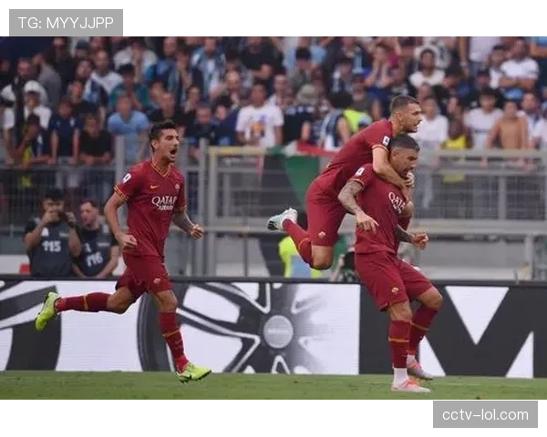 罗马3-2绝杀拉齐奥赢下德比，迪巴拉点射卢卡库制胜